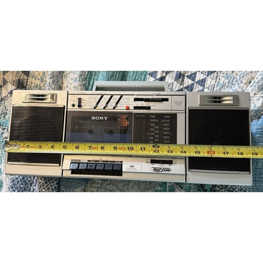 Sony CFS-3000 Stereo Boombox 1980s Tape Cassette AM/FM Radio Excellent Working